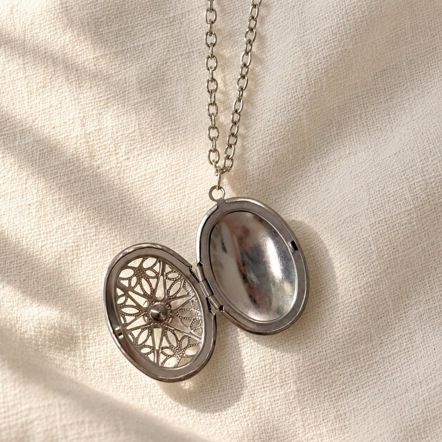 Filigree Crystal Photo Locket
